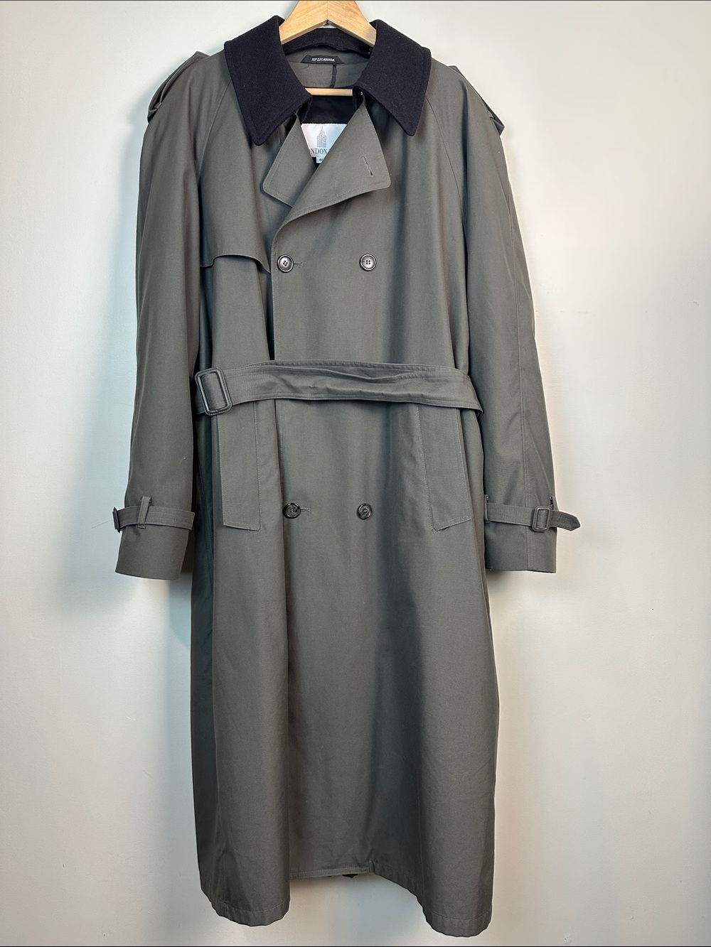 Vintage London Fog men’s trench coat wool liner removeable mob boss old money